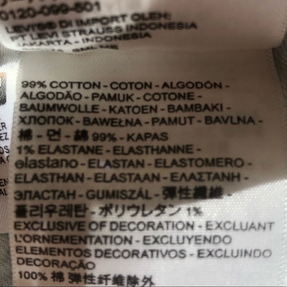 NWT, 501 Levi Strauss Jeans, High Rise, Straight Leg, Button Fly, 38/30 - Picture 3 of 6